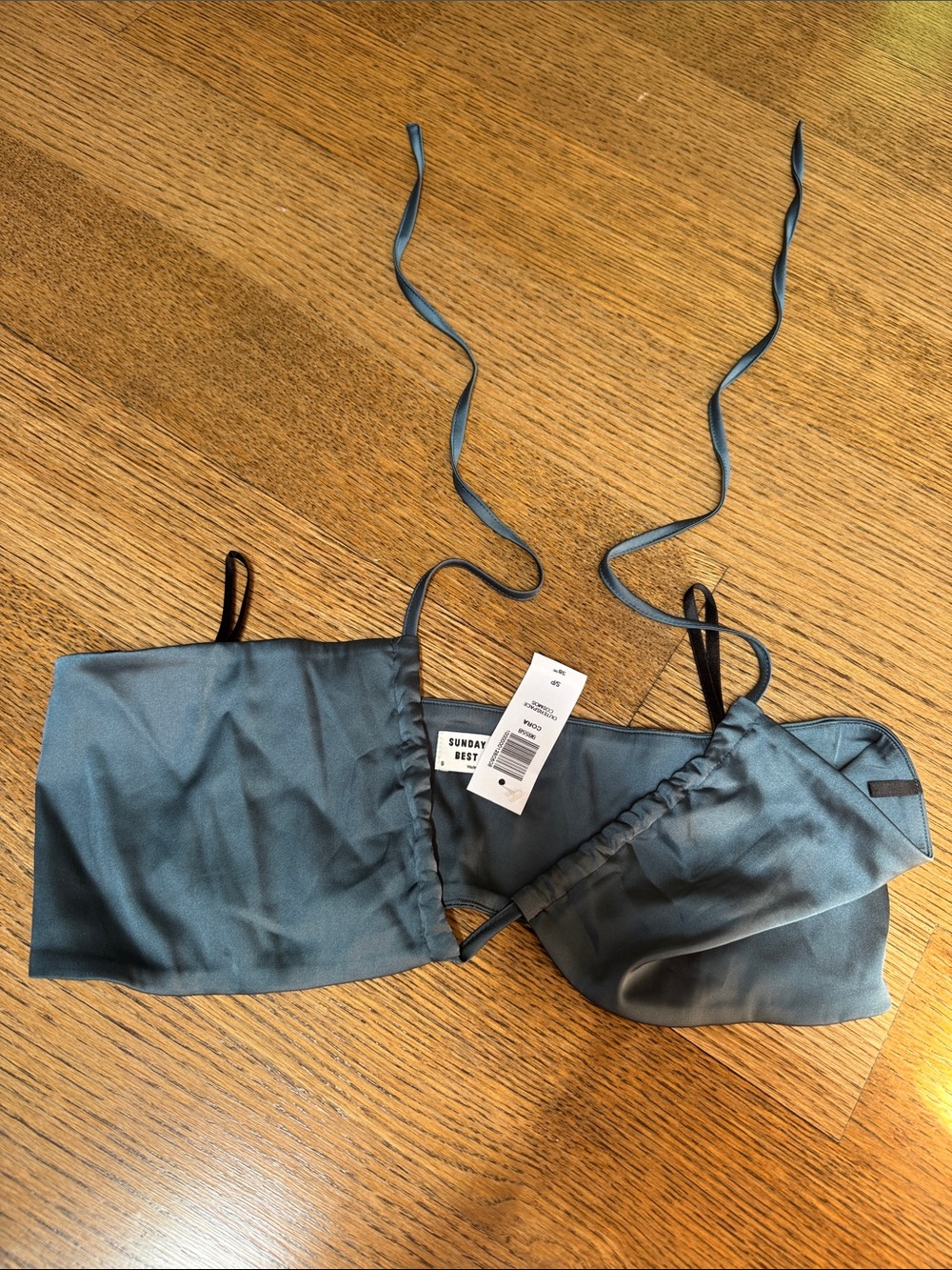 NWT- ARITZIA BRA TOP- size small